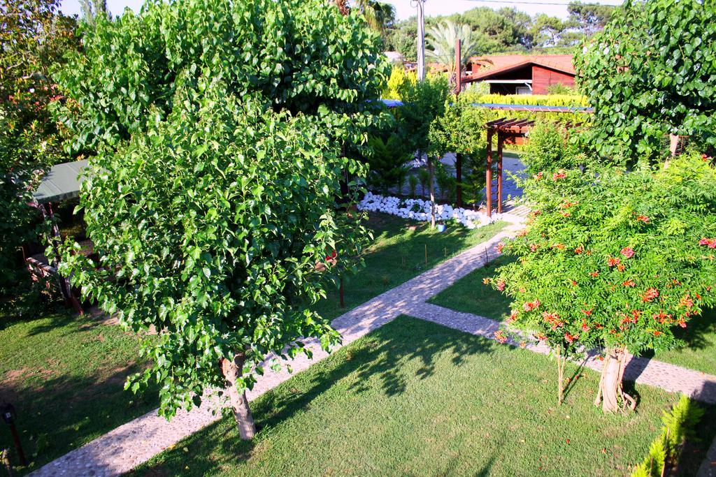 Alican Pension Чирали Экстерьер фото