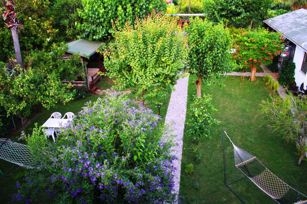 Alican Pension Чирали Экстерьер фото
