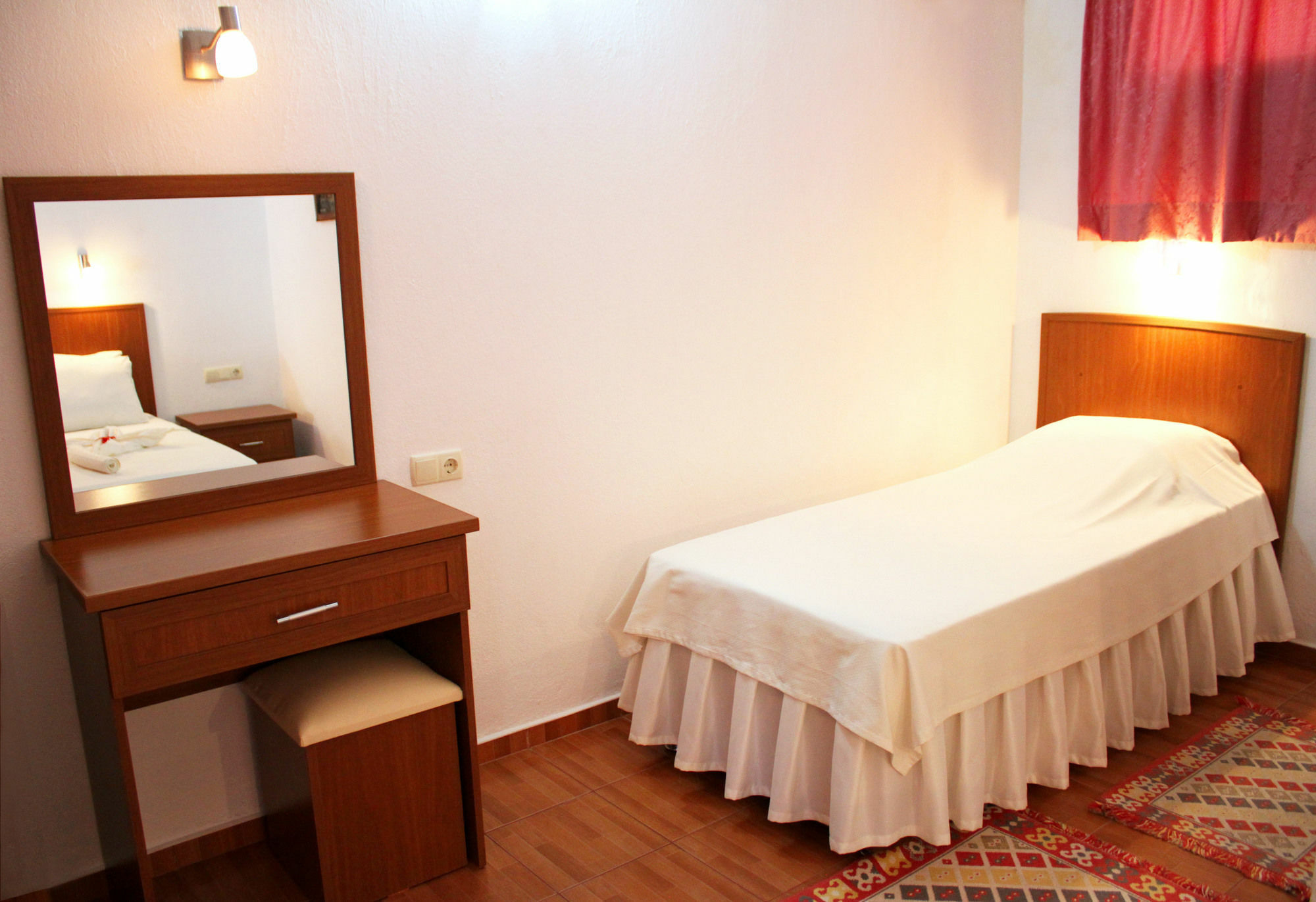 Alican Pension Чирали Экстерьер фото