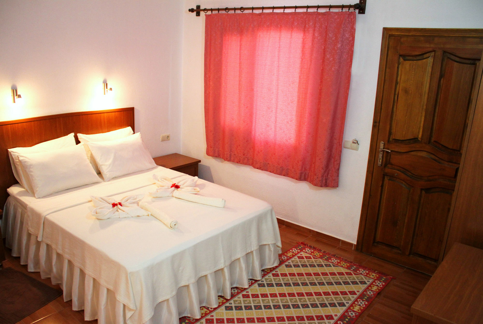 Alican Pension Чирали Экстерьер фото