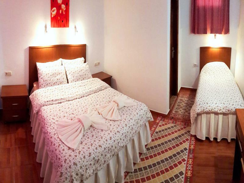 Alican Pension Чирали Экстерьер фото