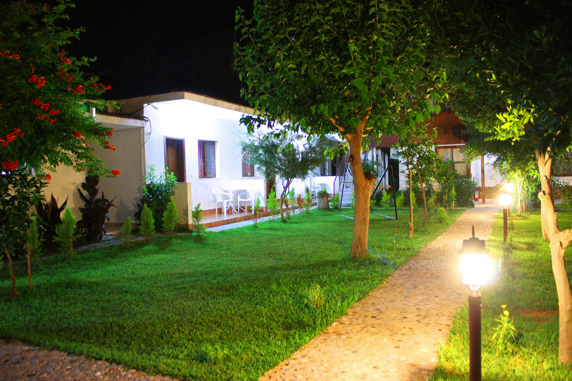 Alican Pension Чирали Экстерьер фото